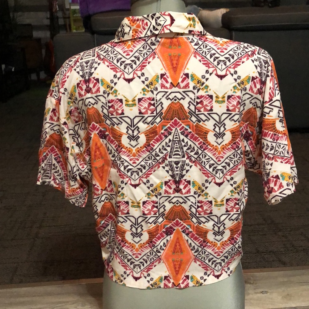Colourful Aztec crop top - Picture 5 of 6